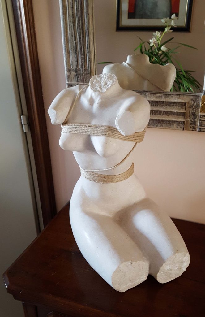 Busto si donna Marmo Lasa