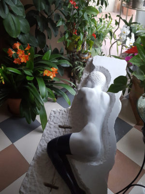 Riposo tra i fiori